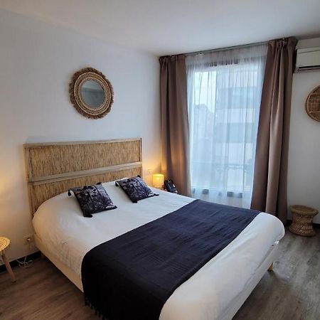 Готель Le Relais Du Valois Cognac Centre Екстер'єр фото
