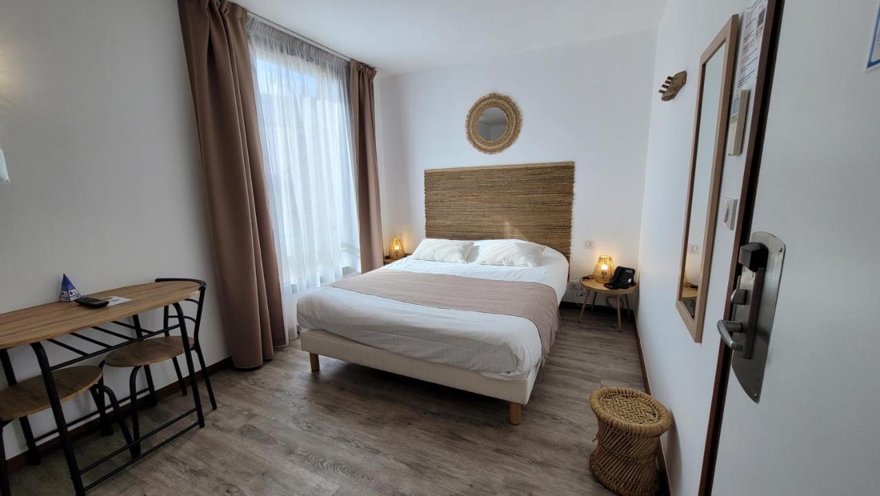 Готель Le Relais Du Valois Cognac Centre Екстер'єр фото