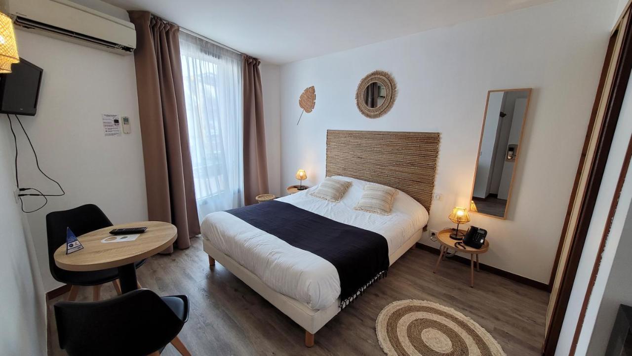 Готель Le Relais Du Valois Cognac Centre Екстер'єр фото