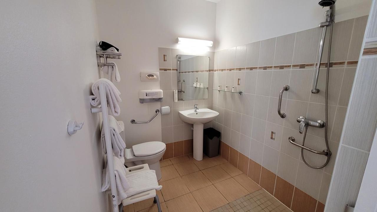 Готель Le Relais Du Valois Cognac Centre Екстер'єр фото
