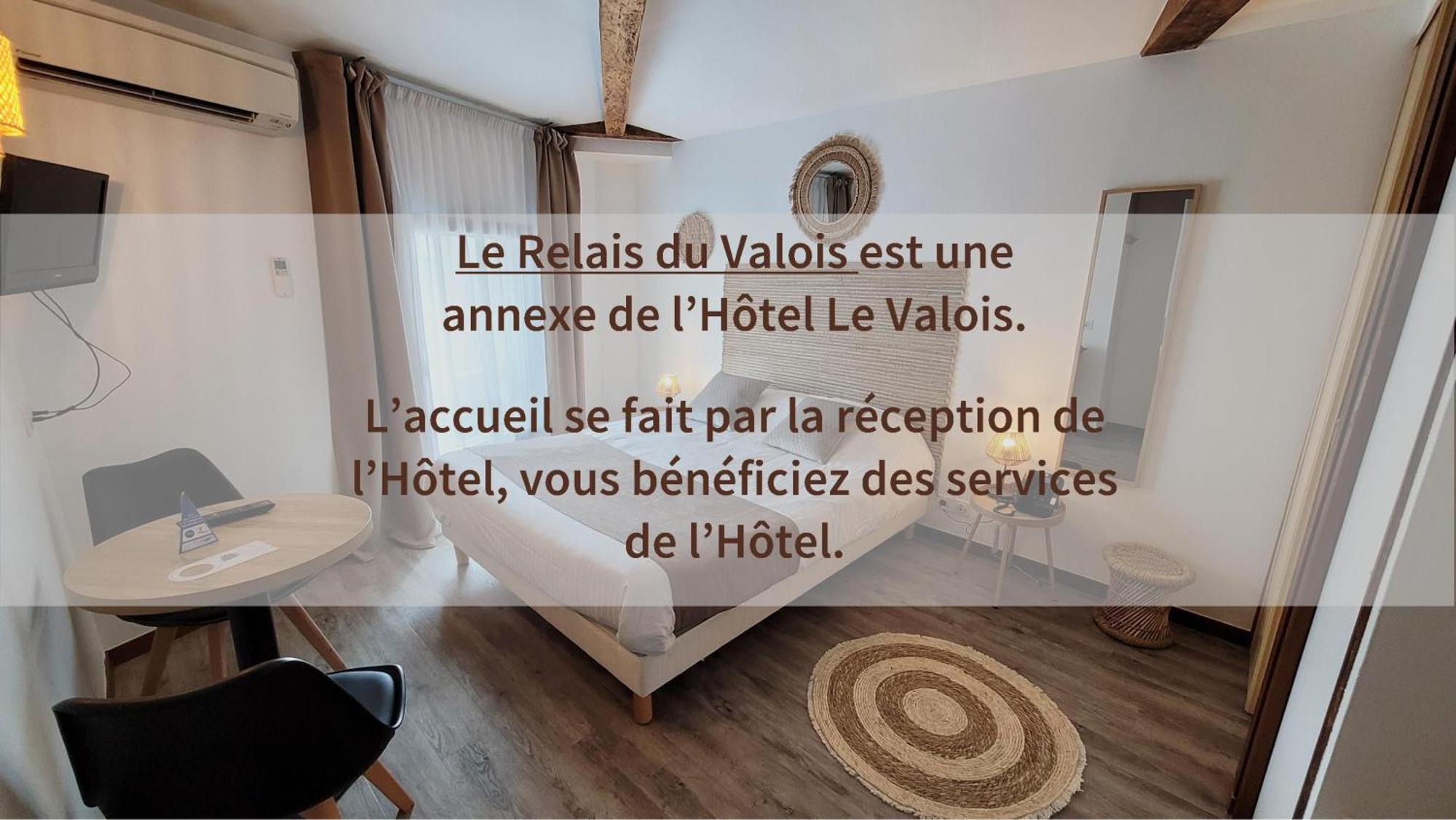 Готель Le Relais Du Valois Cognac Centre Екстер'єр фото